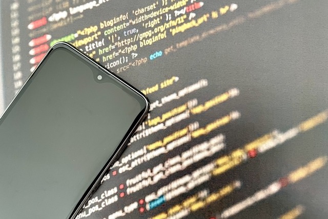 ローコードプラットフォーム比較 種類別の特徴・選び方・費用の目安・導入の注意点