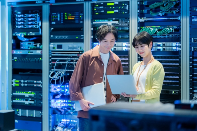外部結合テストとは 内部結合テストとの違い・観点と項目例、進め方と注意点を解説